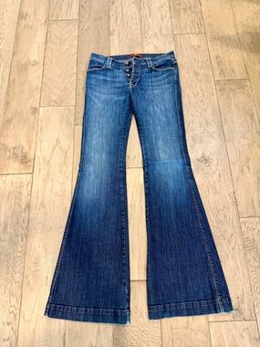 7 for All Mankind Women's Button Fly Flare Jeans Size 27